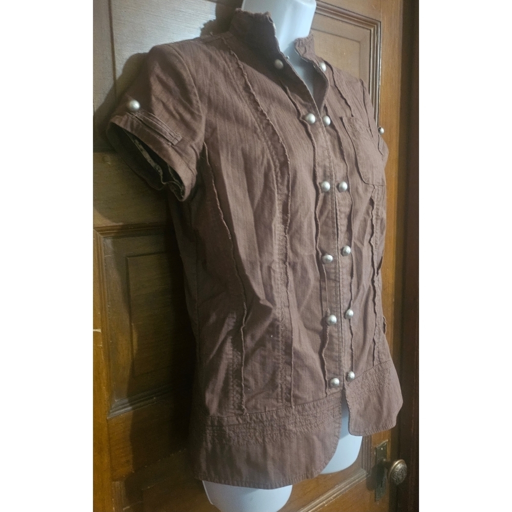 Vanity Ruffled Structured Button Down Shirt - Picture 6 of 10